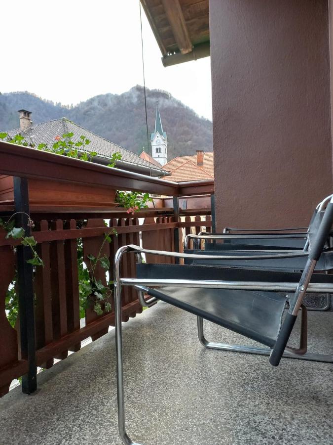 Riverside Villa Avo - Apartment Martin Spodnja Idrija Exterior photo